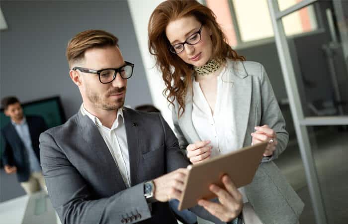 استفد من خلال الاستثمار بأموالك استفد من خلال الاستثمار بأمو